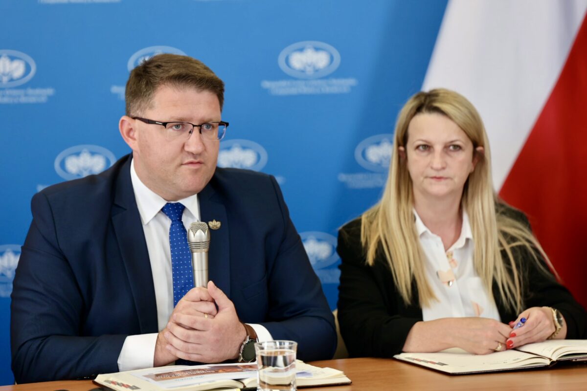 Szkolenie online dla beneficjentów i wykonawców programu Czyste Powietrze