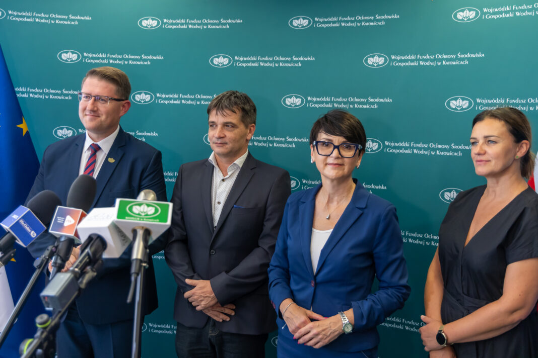 Kolejne inwestycje wzmacniające bezpieczeństwo dostaw wody pitnej w województwie śląskim otrzymały wsparcie WFOŚiGW w Katowicach! Kolejne inwestycje wzmacniające bezpieczeństwo dostaw wody pitnej w województwie śląskim otrzymały wsparcie WFOŚiGW w Katowicach!